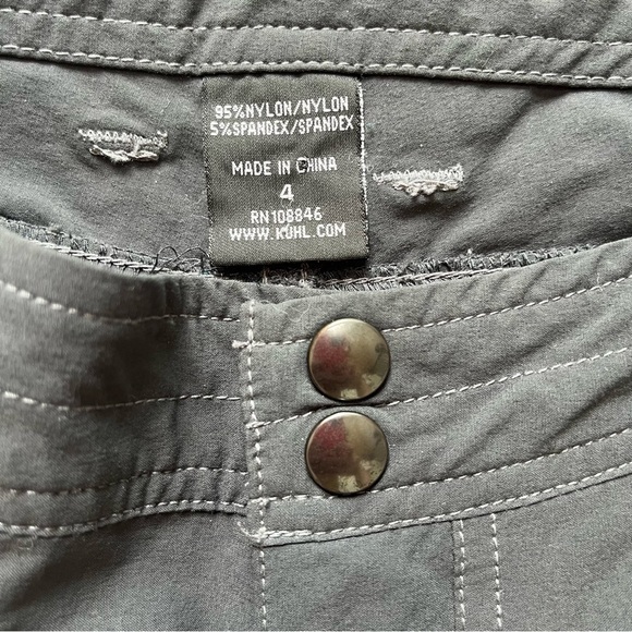 Kuhl Mountain Culture Cargo Shorts with Relaxed Fit and Outdoor Fabric Sz 4 - Picture 3 of 7